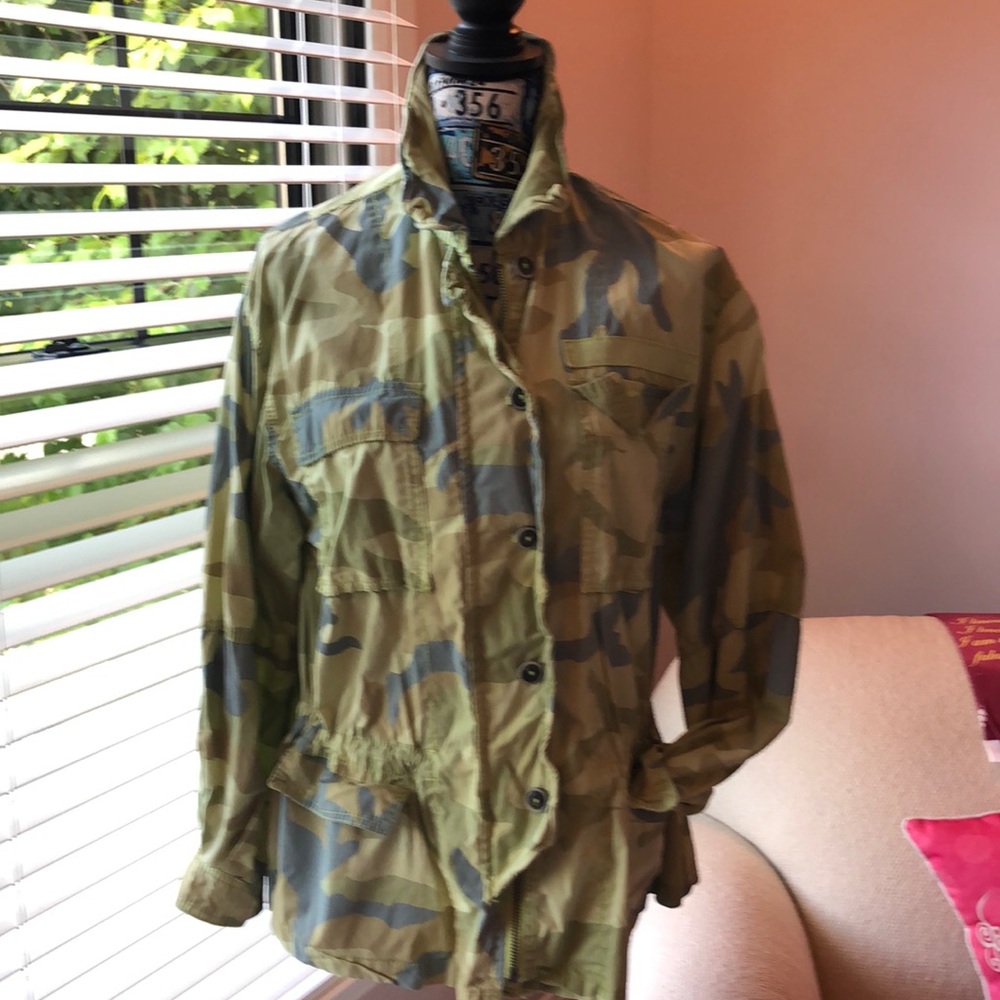 Great looking free people cargo jacket